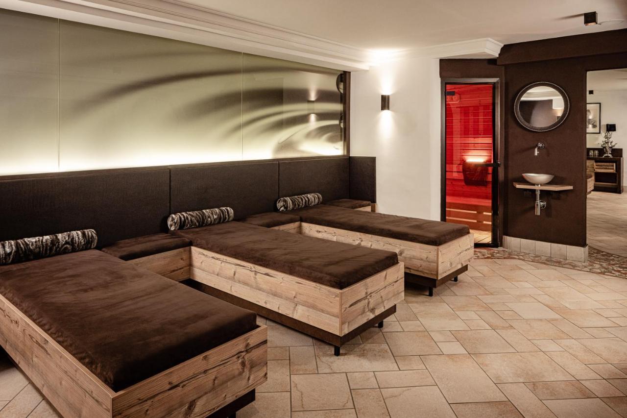 Boutique & Fashion Hotel Maciaconi - Gardenahotels Santa Cristina Val Gardena المظهر الخارجي الصورة