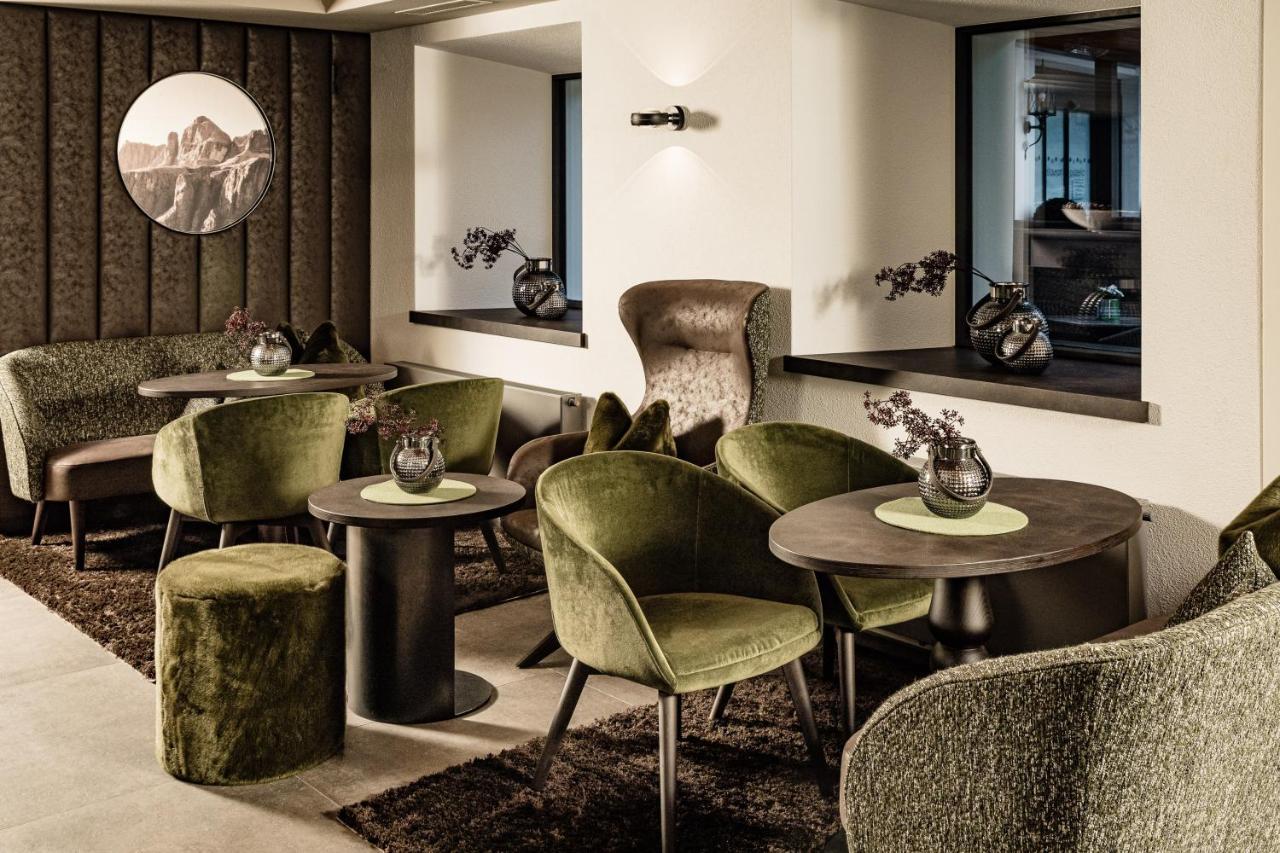 Boutique & Fashion Hotel Maciaconi - Gardenahotels Santa Cristina Val Gardena المظهر الخارجي الصورة